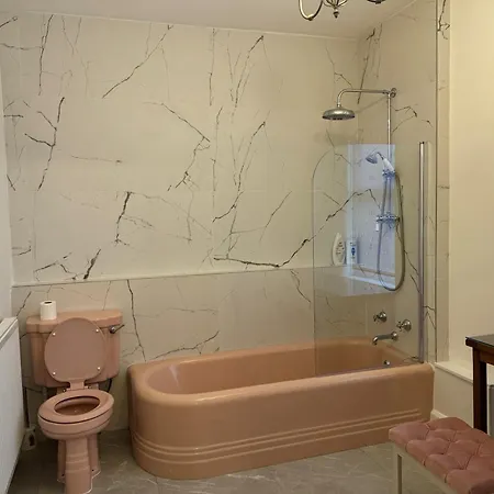 Double Bed En-suite