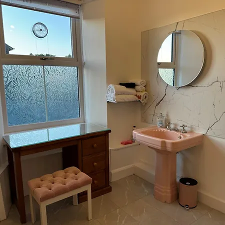 Double Bed En-suite *